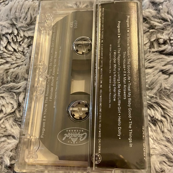 Hits By Bobby Darin SEALED VINTAGE Cassette Tape Capital Records 1984 - Picture 3 of 3